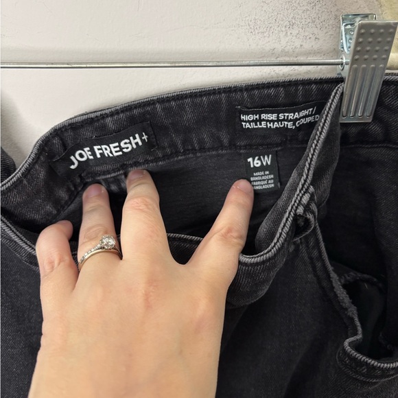 Joe Fresh Straight High Rise Ripped Jeans - Picture 3 of 3